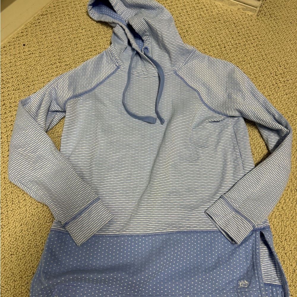 Southern Tide blue and white pullover hoodie
